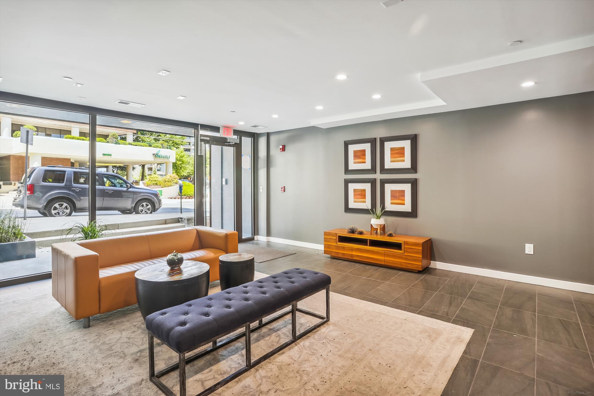 DOWNTOWN SILVER SPRING - Residential