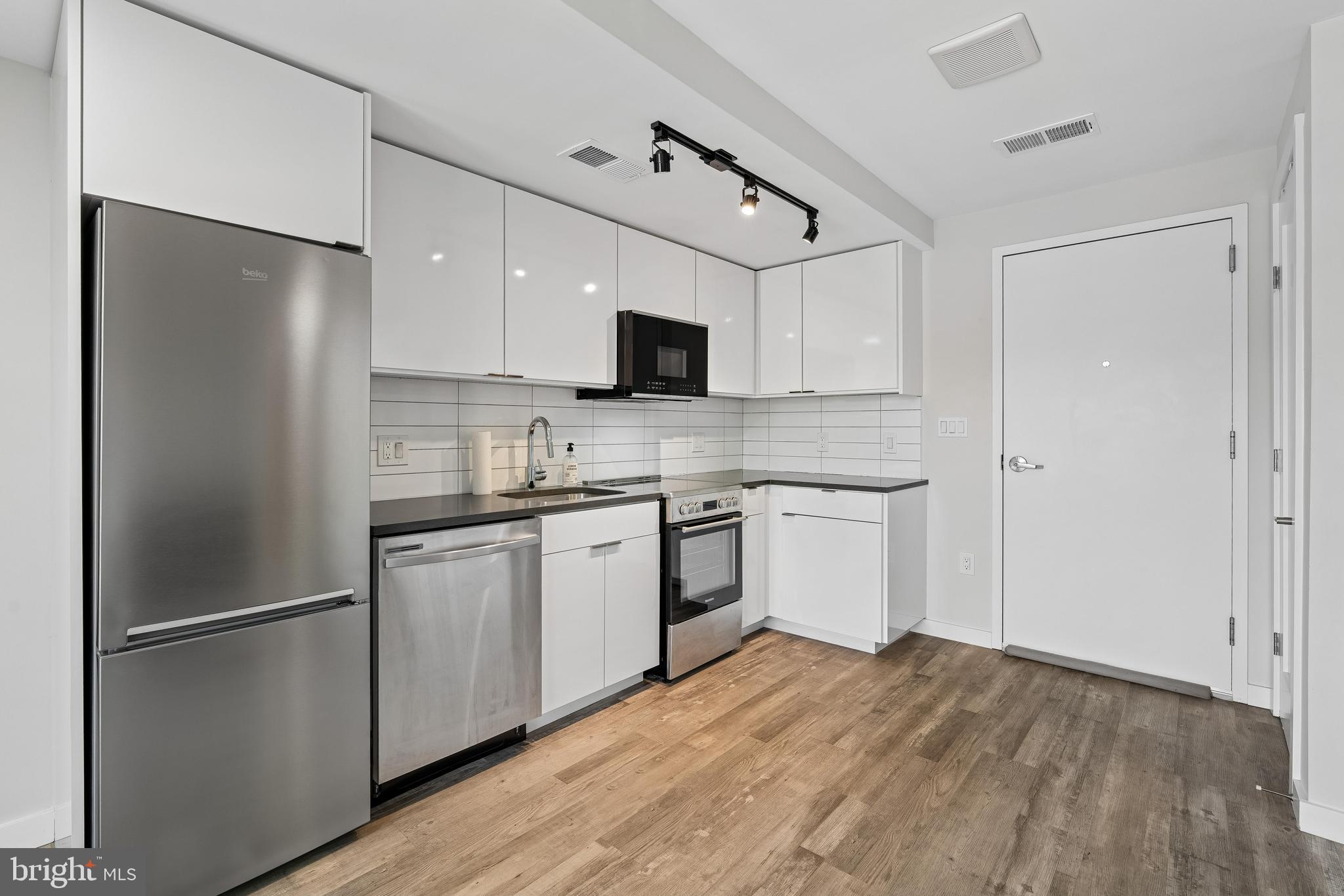 DOWNTOWN SILVER SPRING - Residential