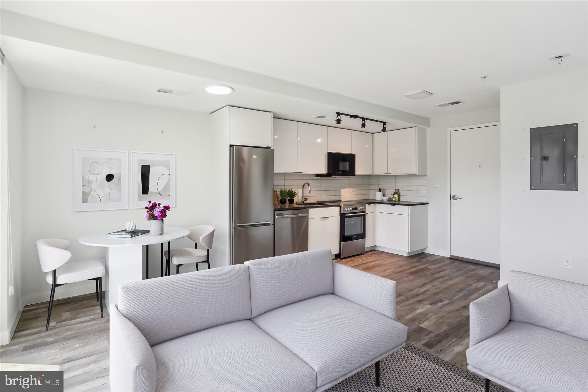 DOWNTOWN SILVER SPRING - Residential
