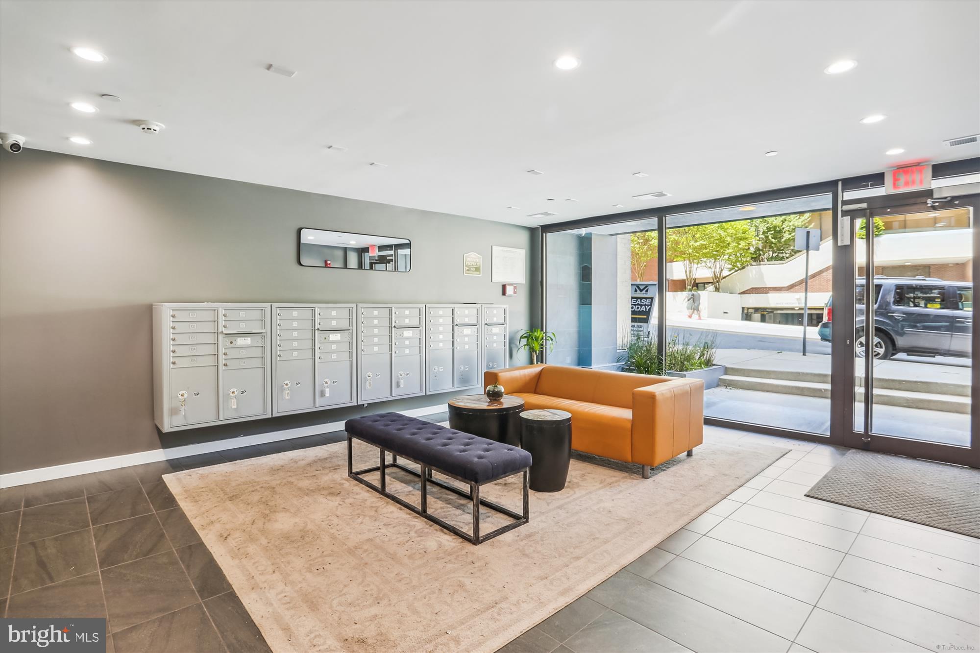 DOWNTOWN SILVER SPRING - Residential