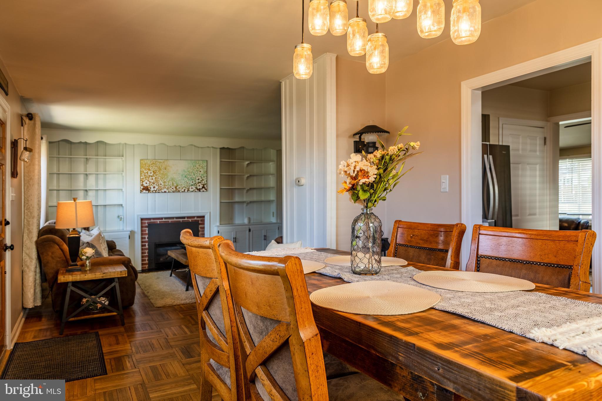 CENTENNIAL HILLS - Residential