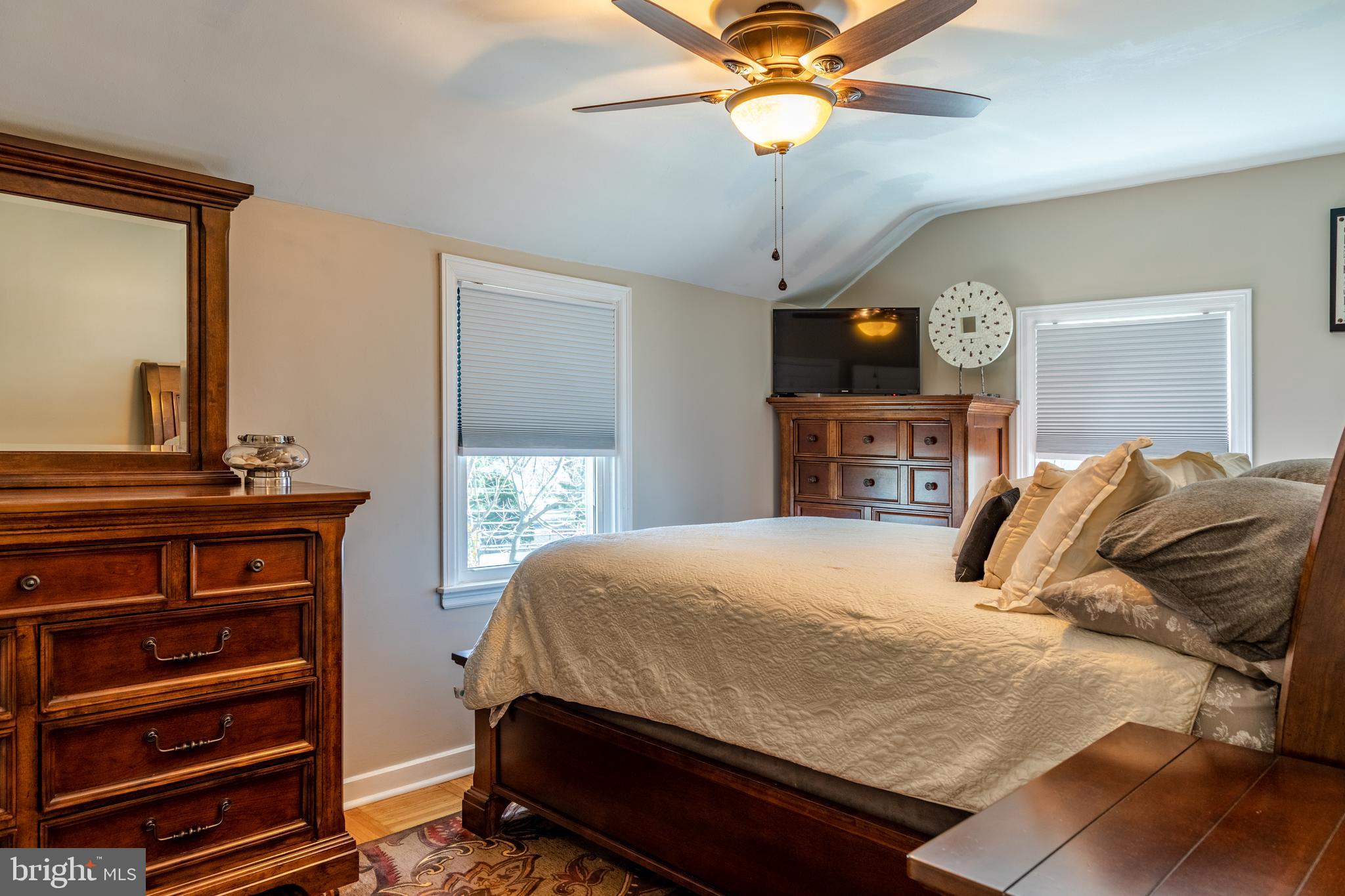 CENTENNIAL HILLS - Residential