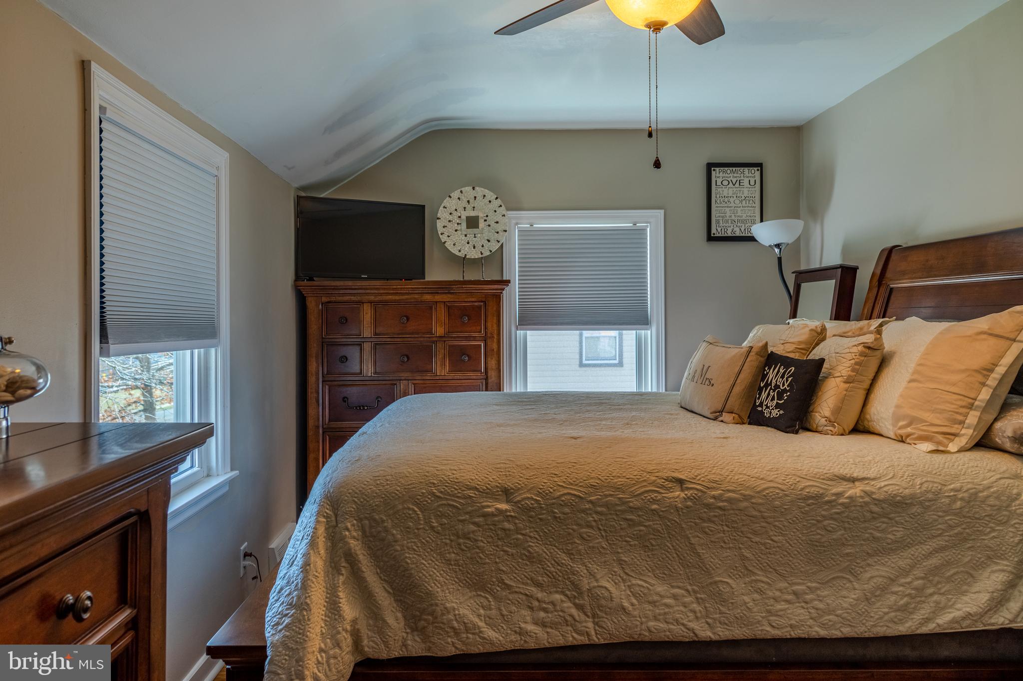 CENTENNIAL HILLS - Residential