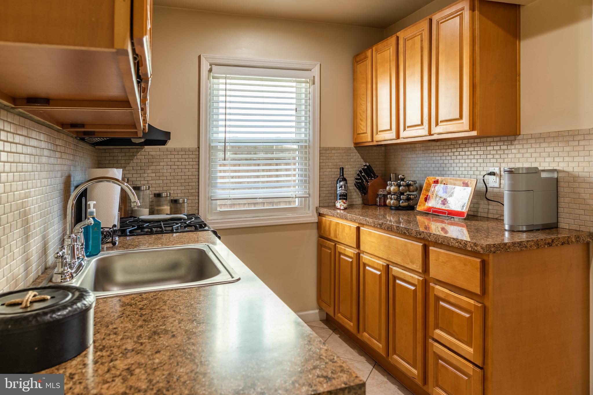 CENTENNIAL HILLS - Residential