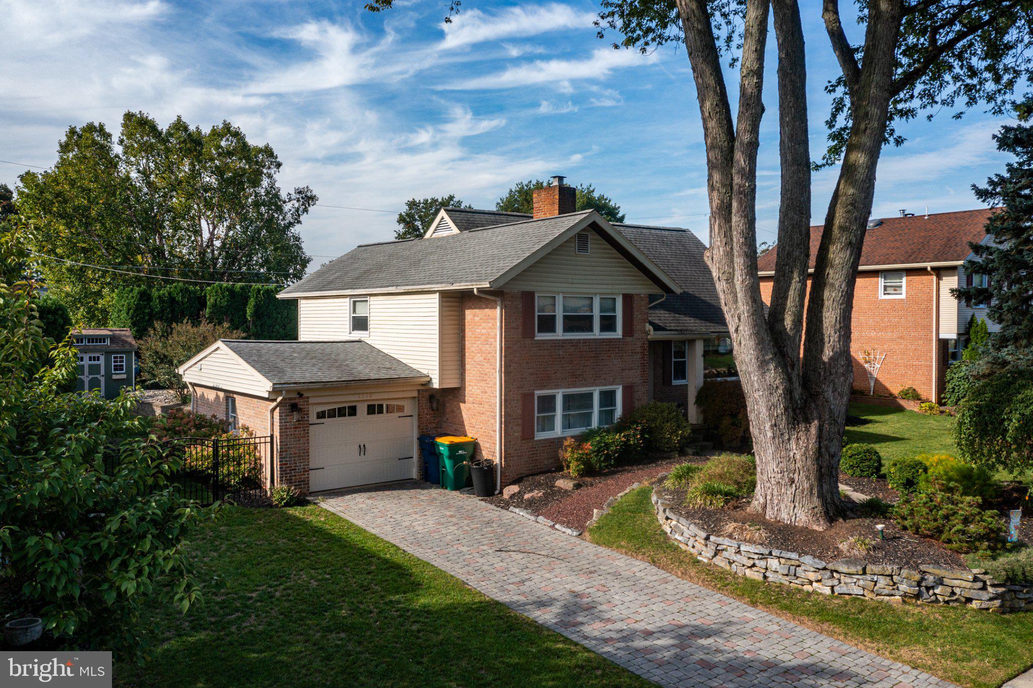 1110 DOGWOOD DRIVE