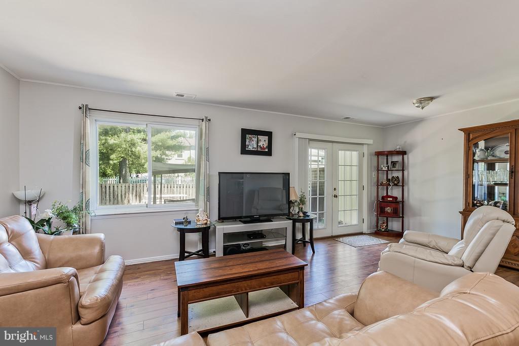 DISCOVERY - Residential