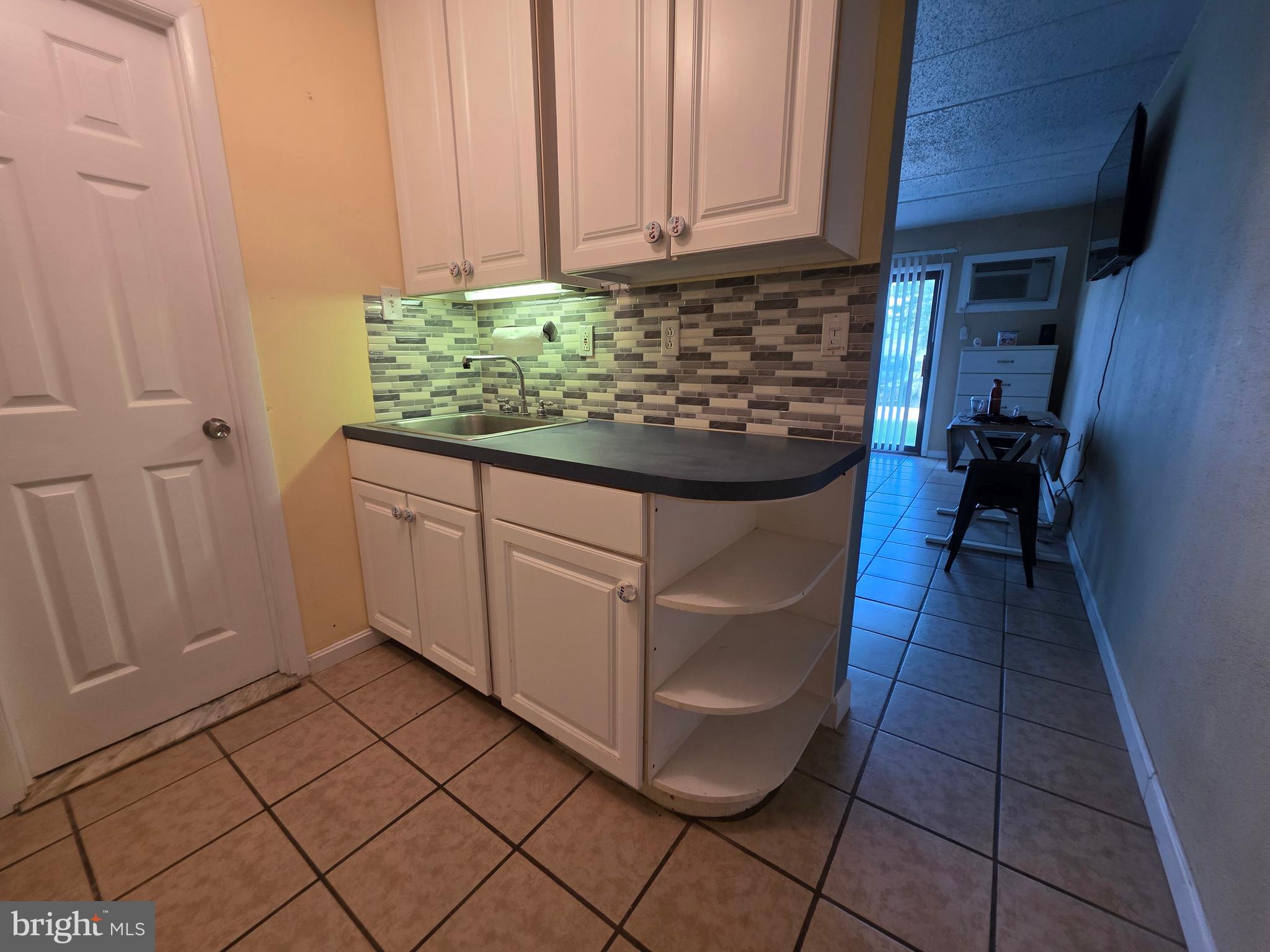 725 ALLEN DRIVE B 134B