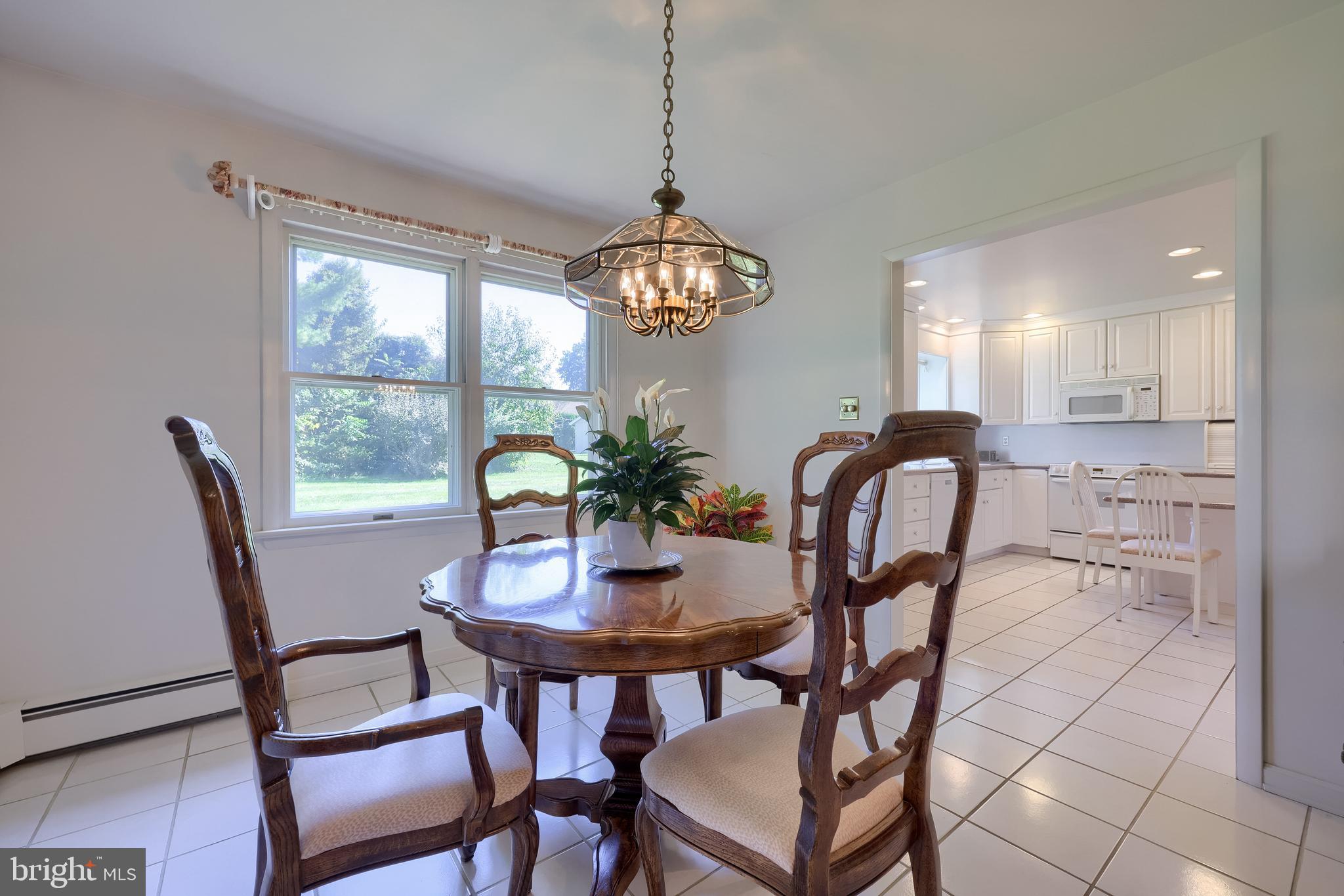 BEVERLY ESTATES - Residential