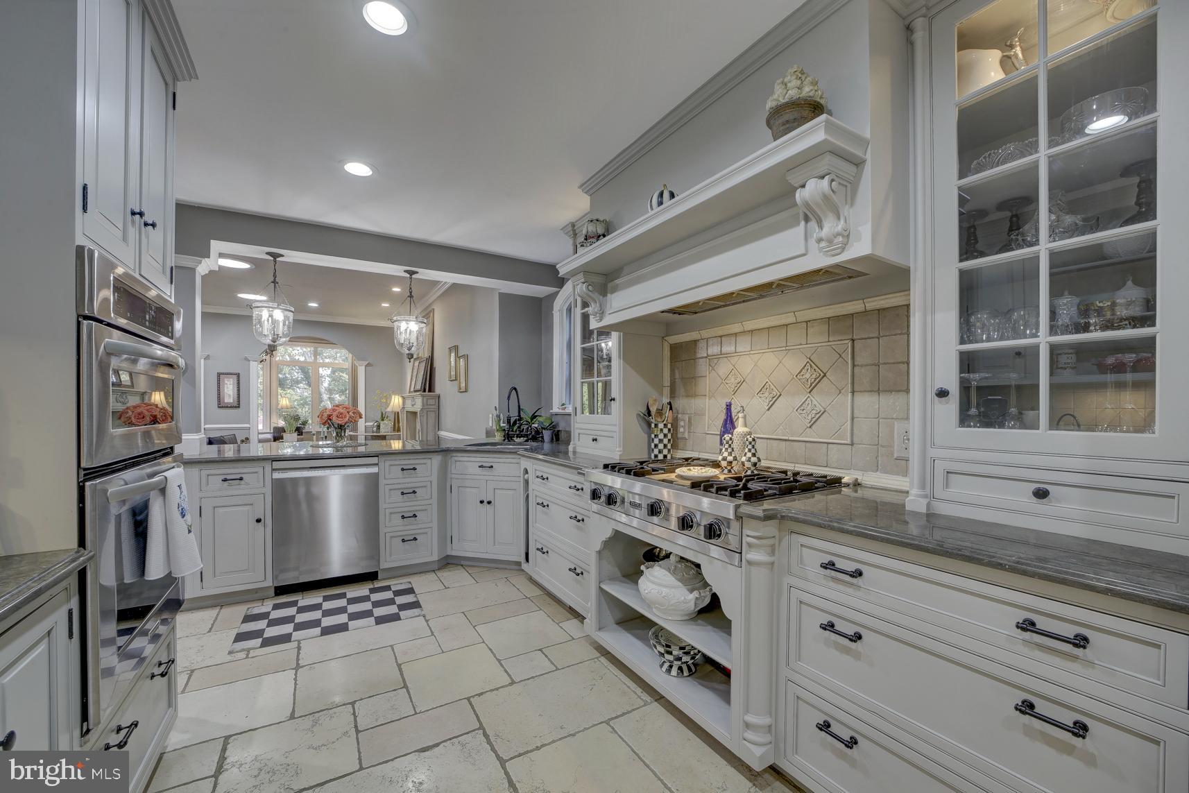 6407 OLMI LANDRITH DRIVE