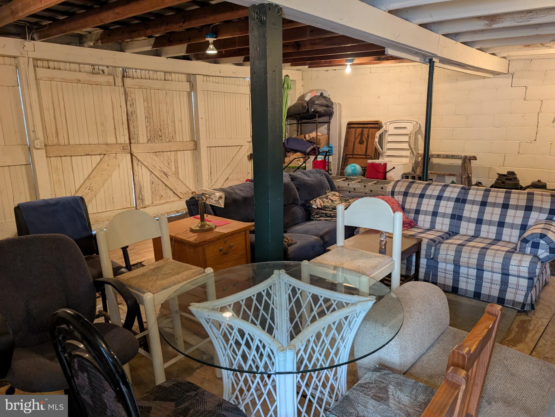 HAGERSTOWN - Residential