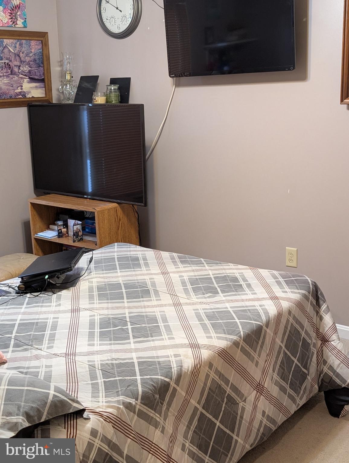 HAGERSTOWN - Residential