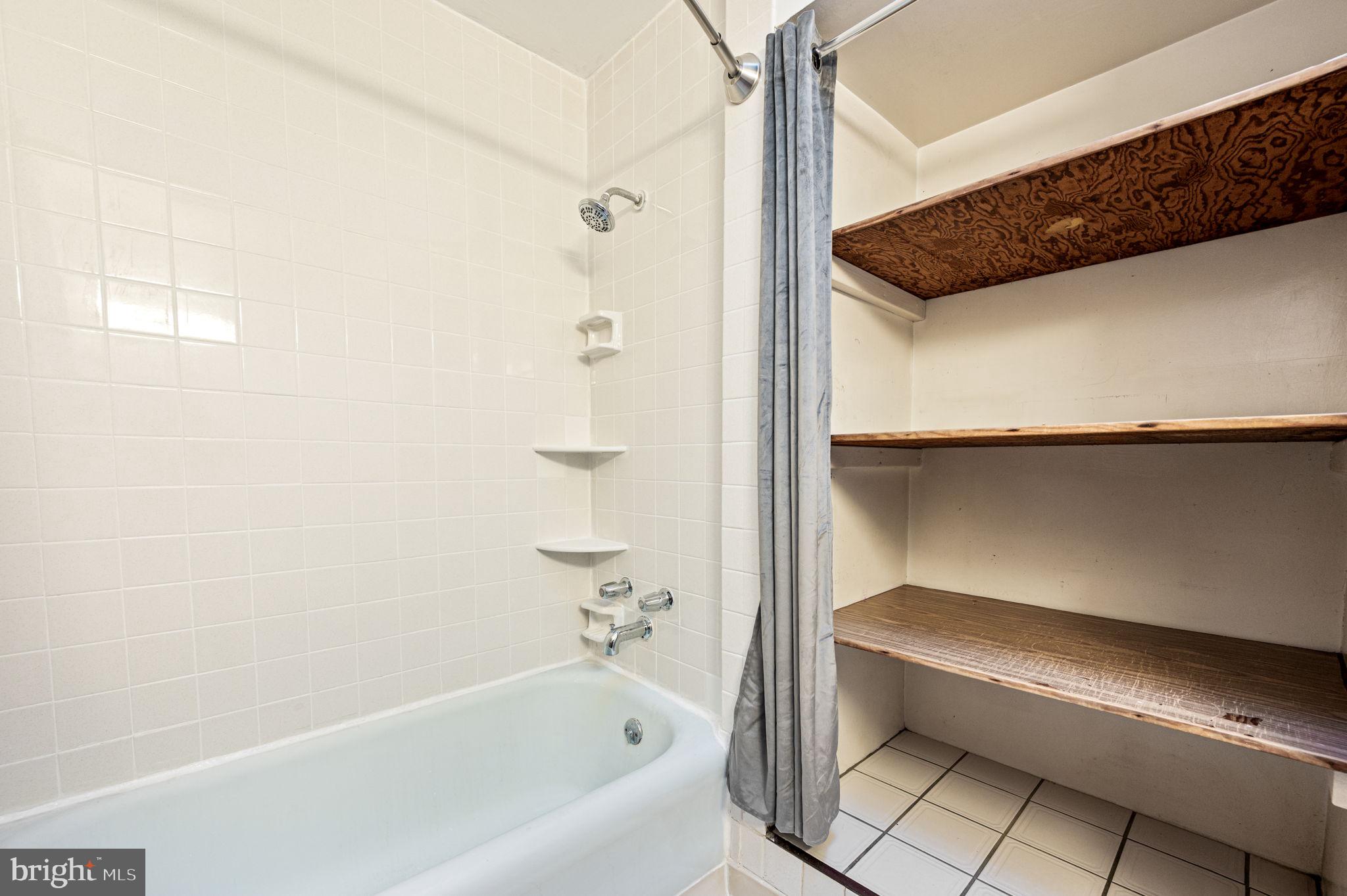 STONEHURST - Residential