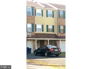Townhouse For Rent - 211A Willow Turn #2<br/> MOUNT LAUREL, NJ 08054