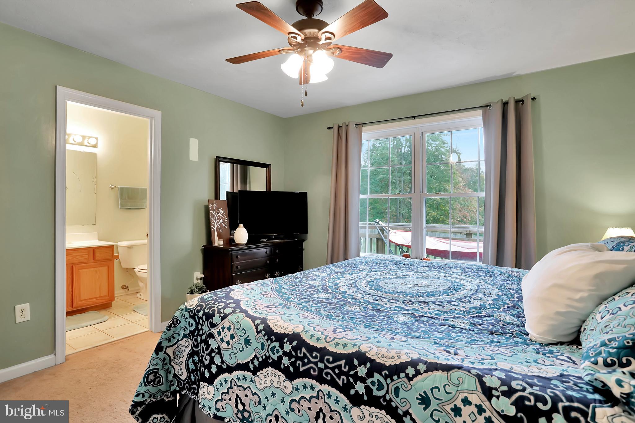 RIVER VIEW PARK - Residential