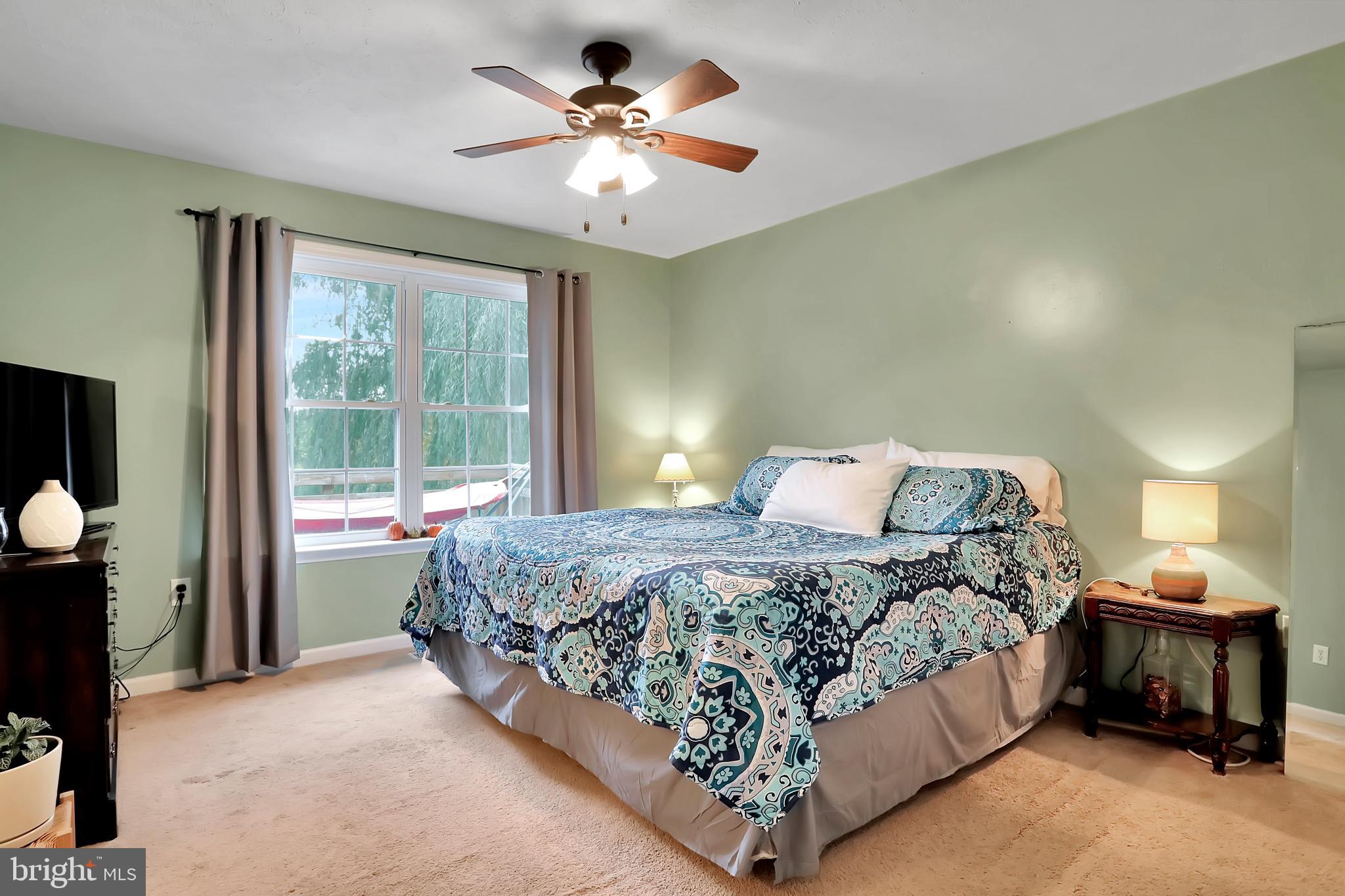 RIVER VIEW PARK - Residential