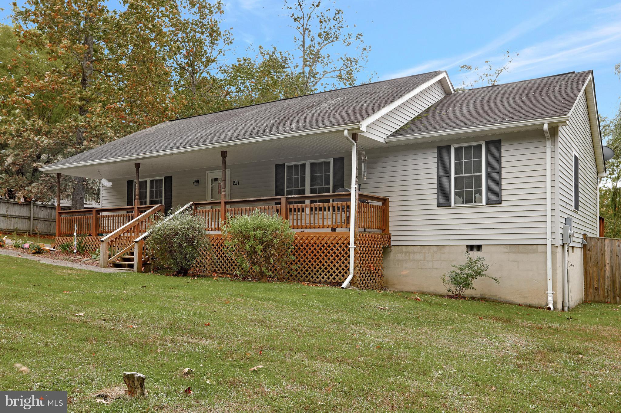 RIVER VIEW PARK - Residential