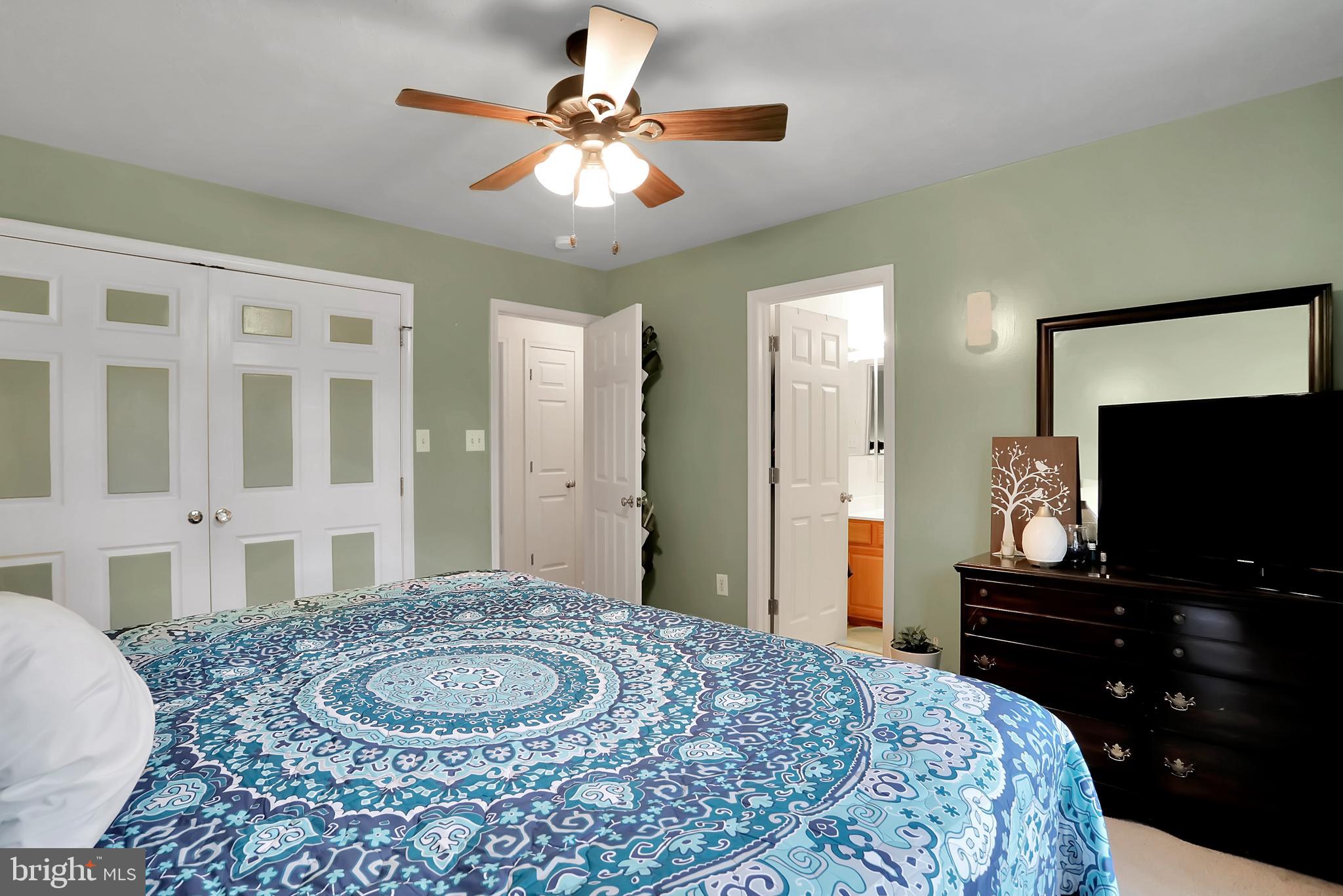 RIVER VIEW PARK - Residential