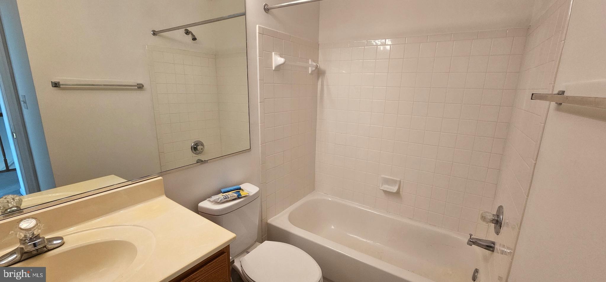 PINEY ORCHARD - Residential