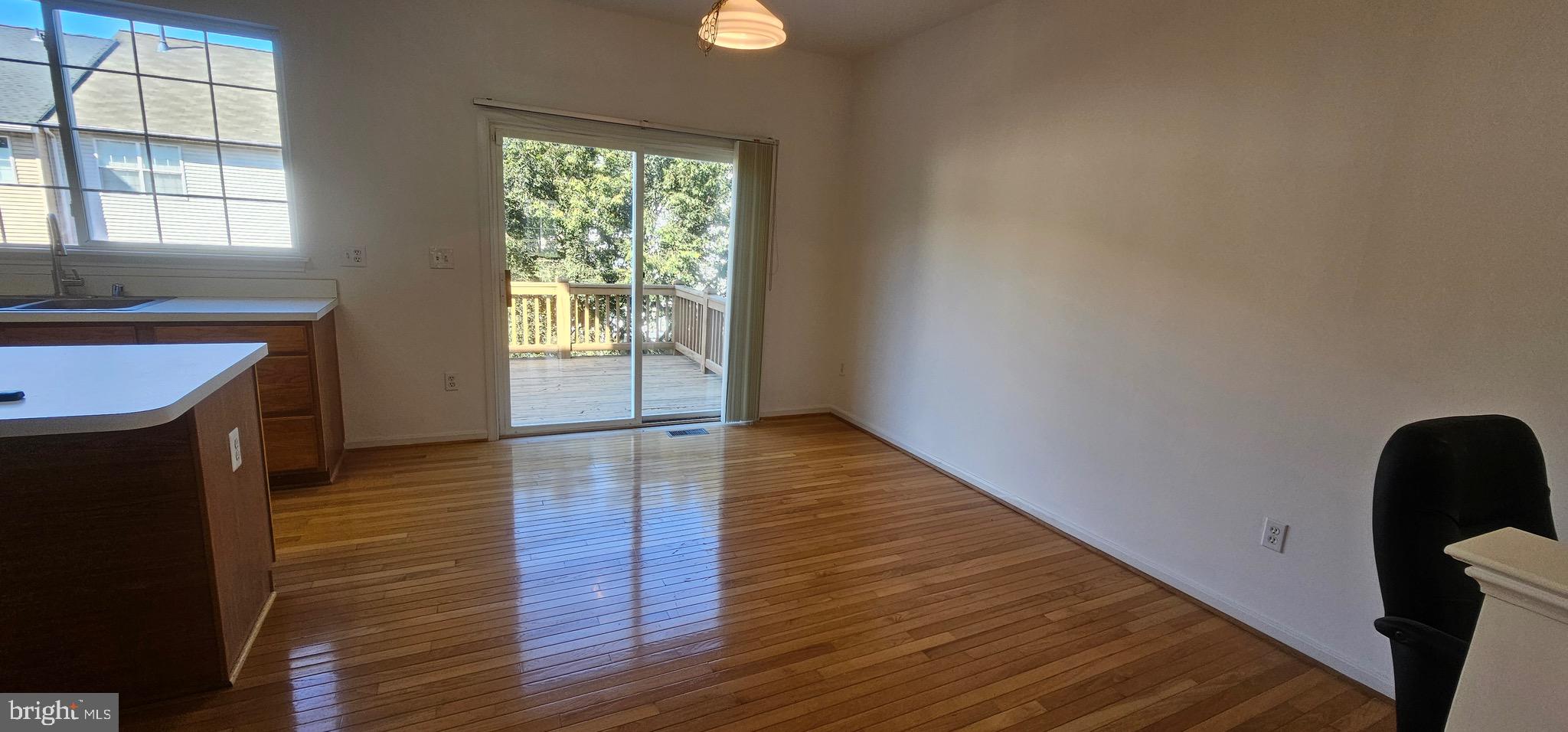 PINEY ORCHARD - Residential