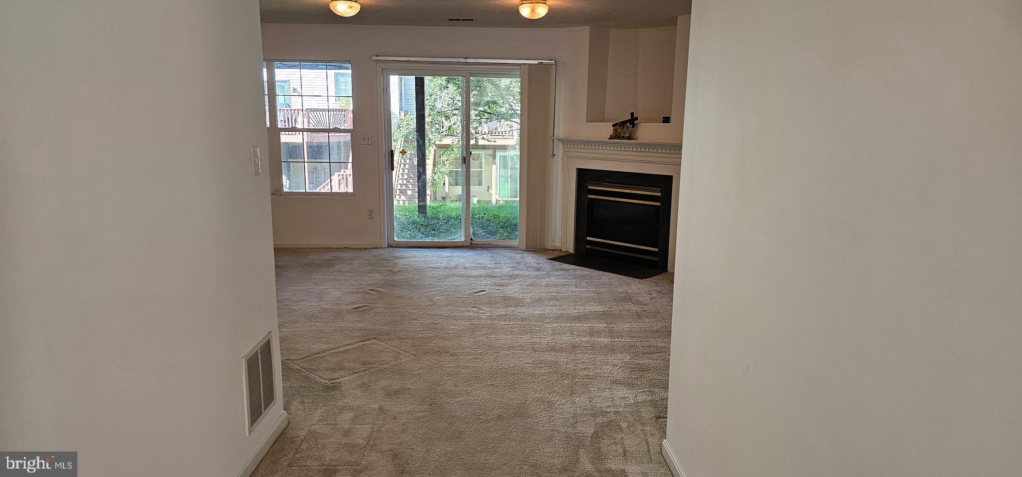 PINEY ORCHARD - Residential