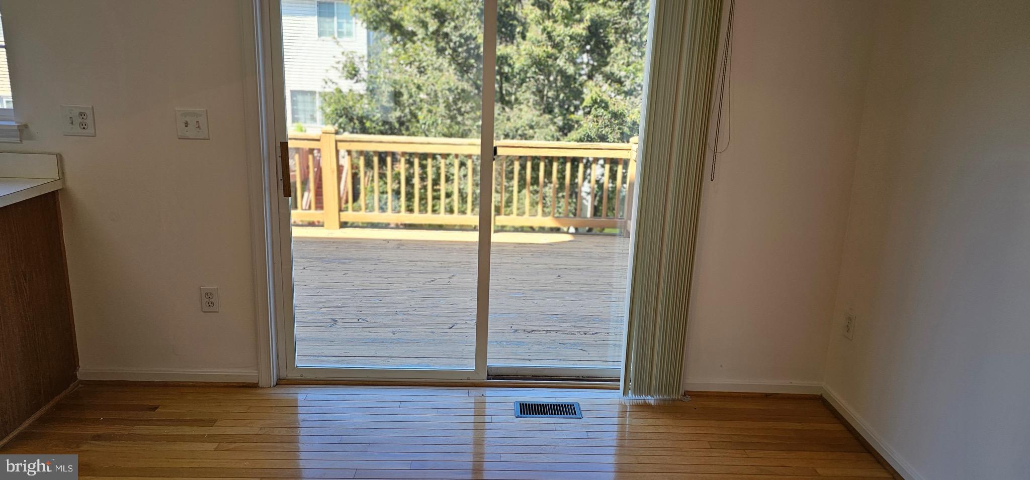 PINEY ORCHARD - Residential