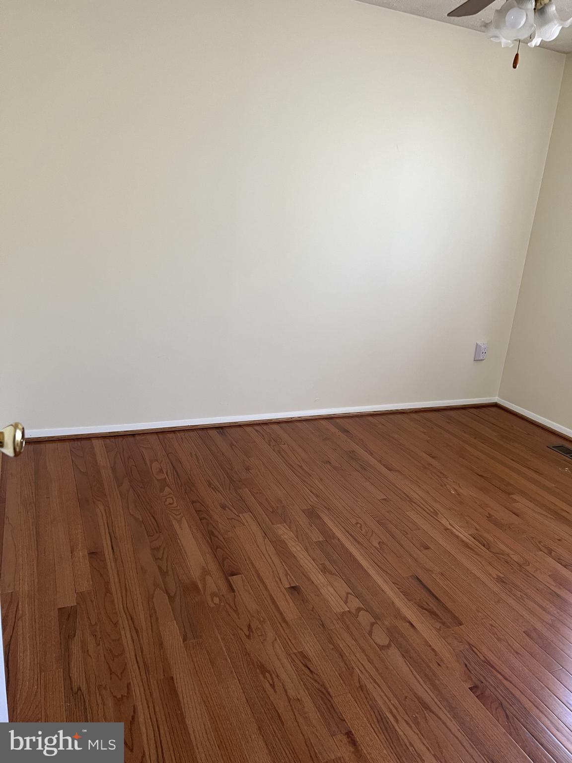 WESTHAMPTON TOWNHOUSES P - Residential Lease