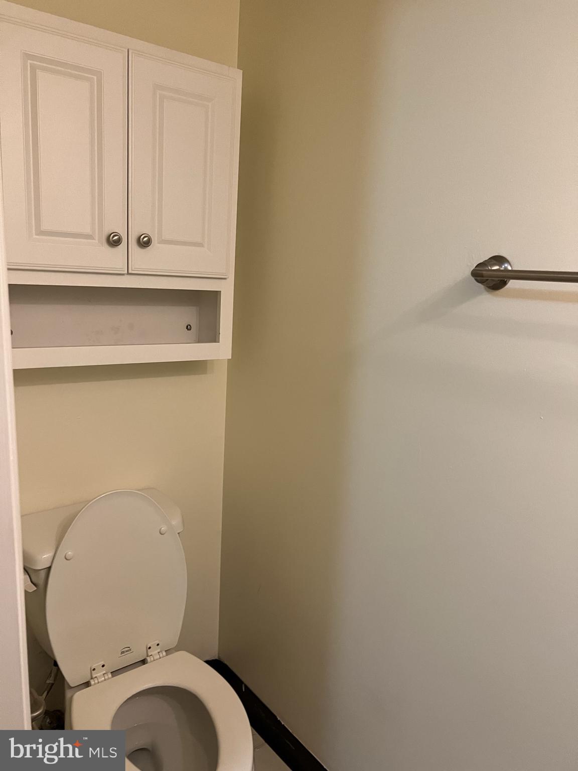 WESTHAMPTON TOWNHOUSES P - Residential Lease