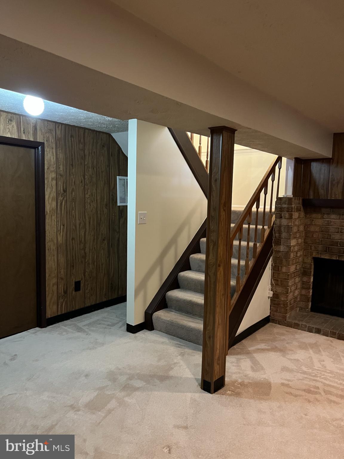 WESTHAMPTON TOWNHOUSES P - Residential Lease