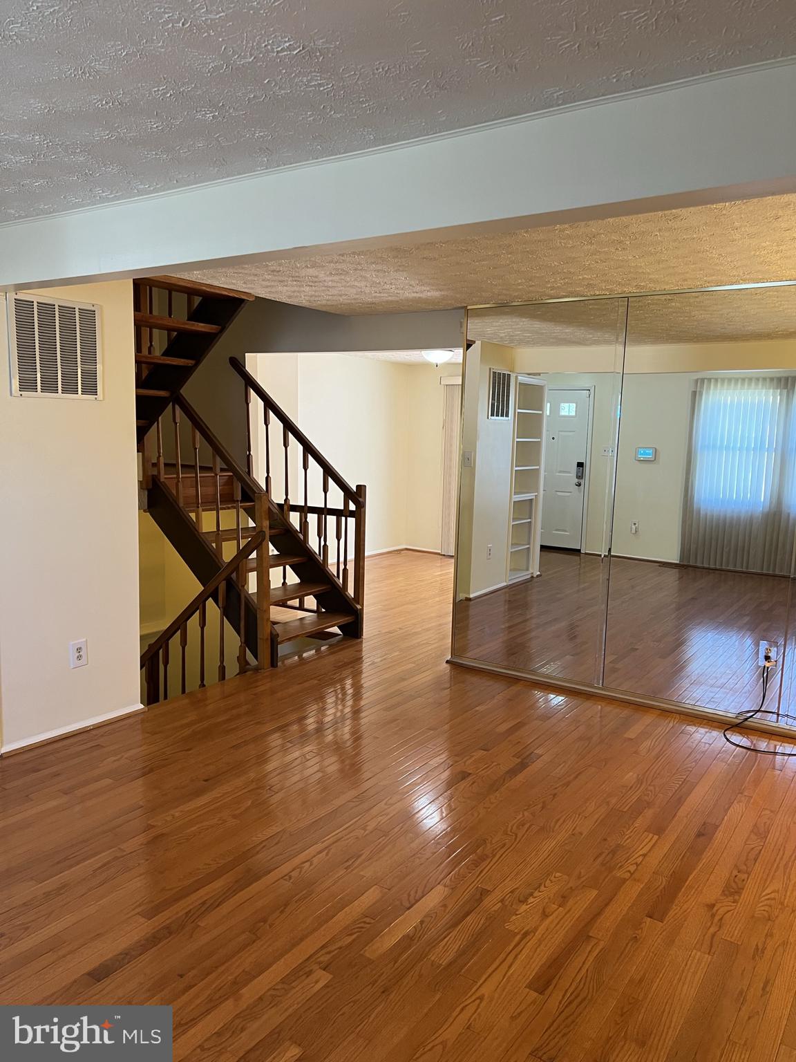 WESTHAMPTON TOWNHOUSES P - Residential Lease