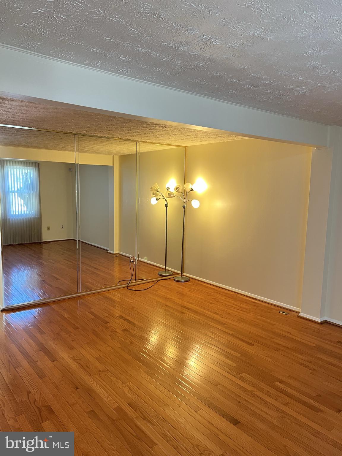 WESTHAMPTON TOWNHOUSES P - Residential Lease