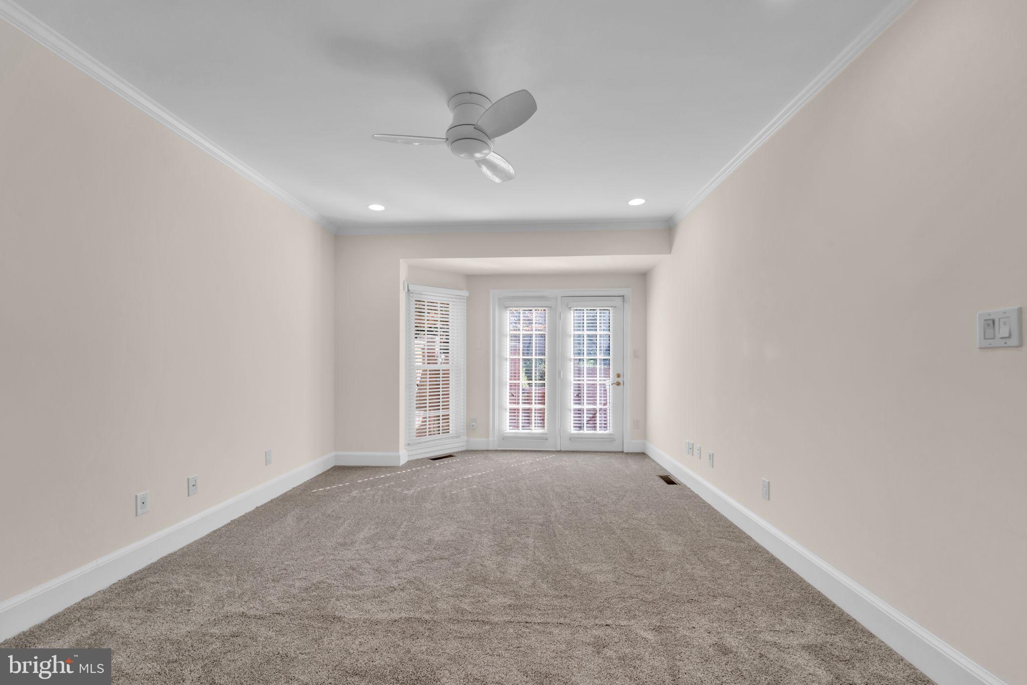 RIVERHILL - Residential