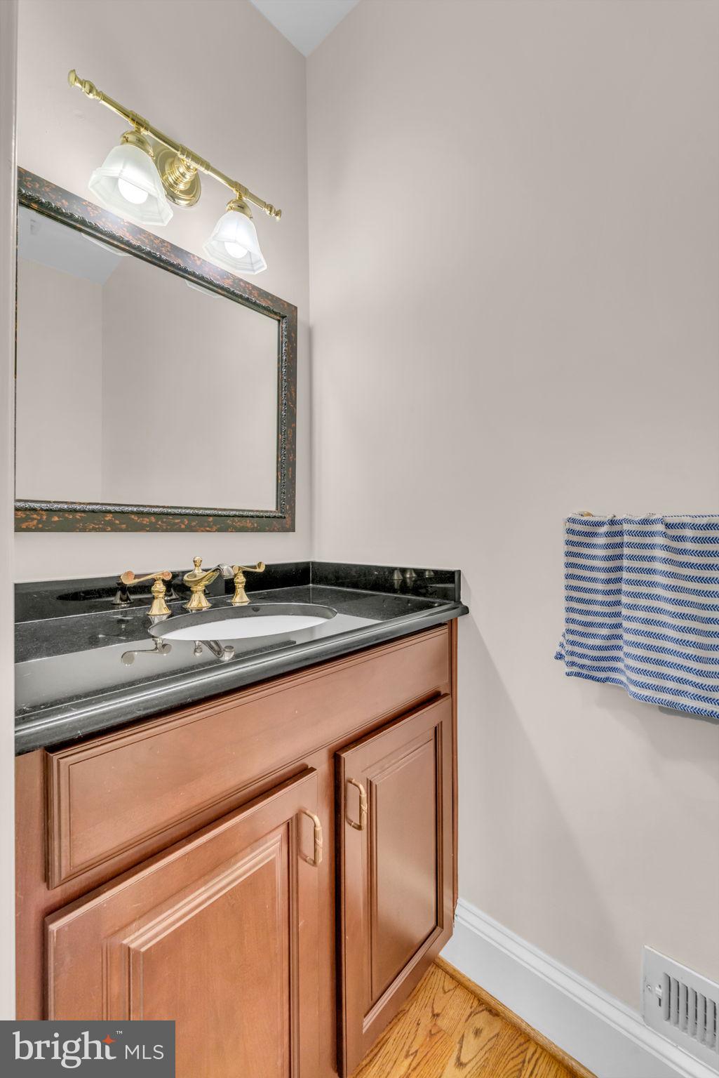 RIVERHILL - Residential