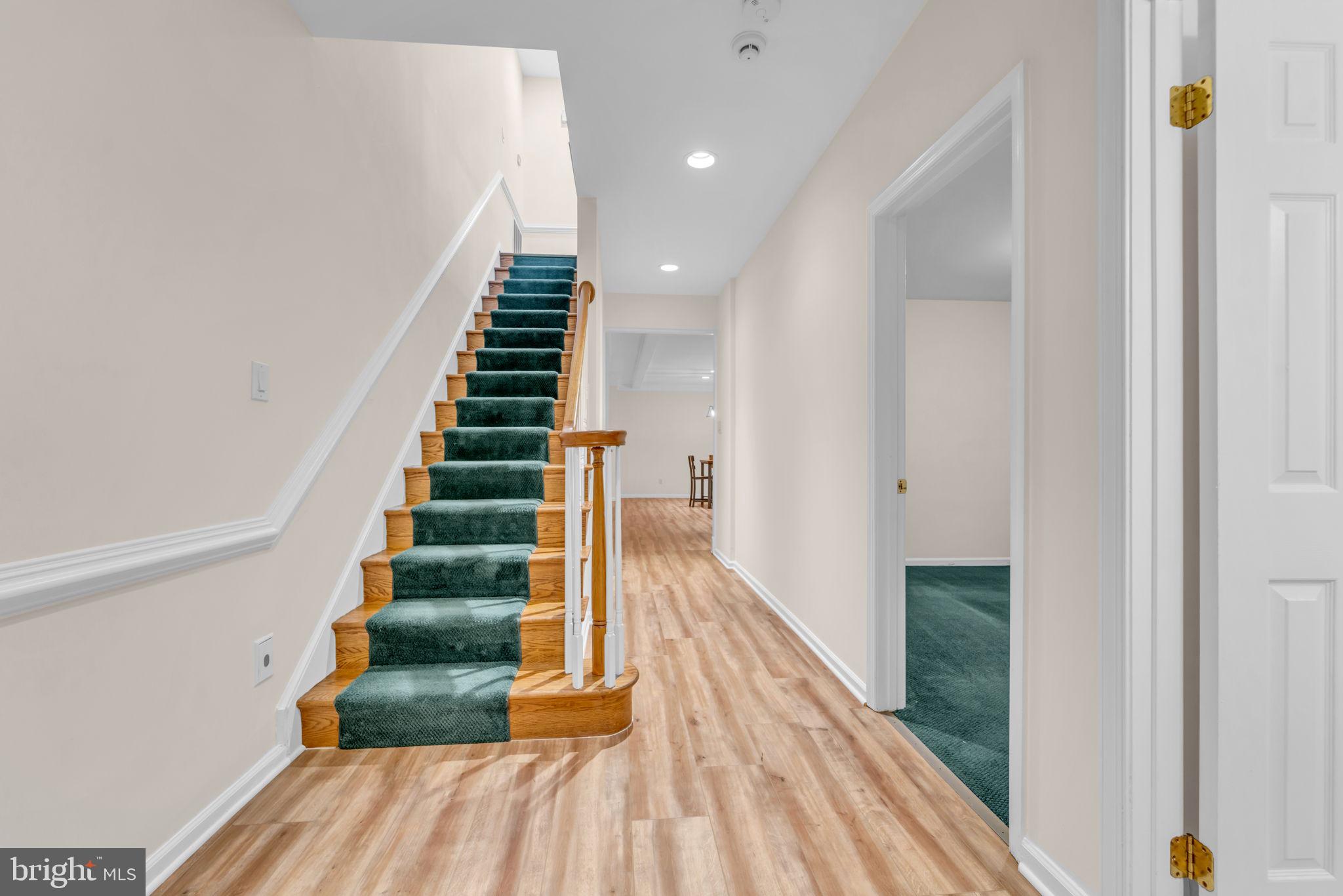 RIVERHILL - Residential