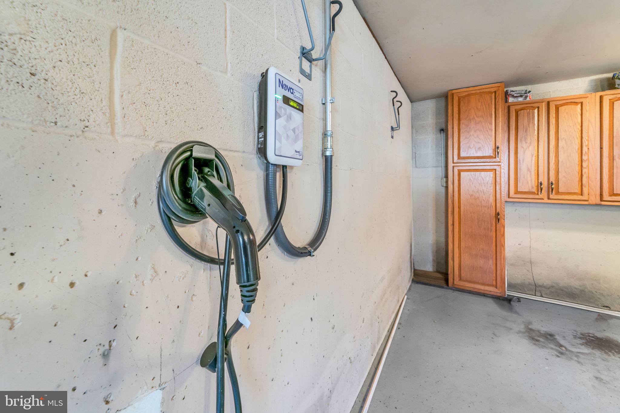 RIVERHILL - Residential