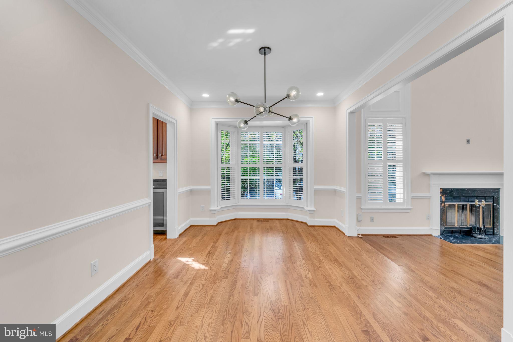 RIVERHILL - Residential