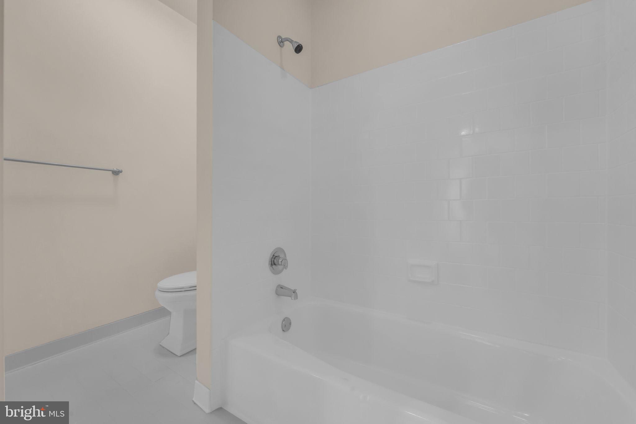 RIVERHILL - Residential