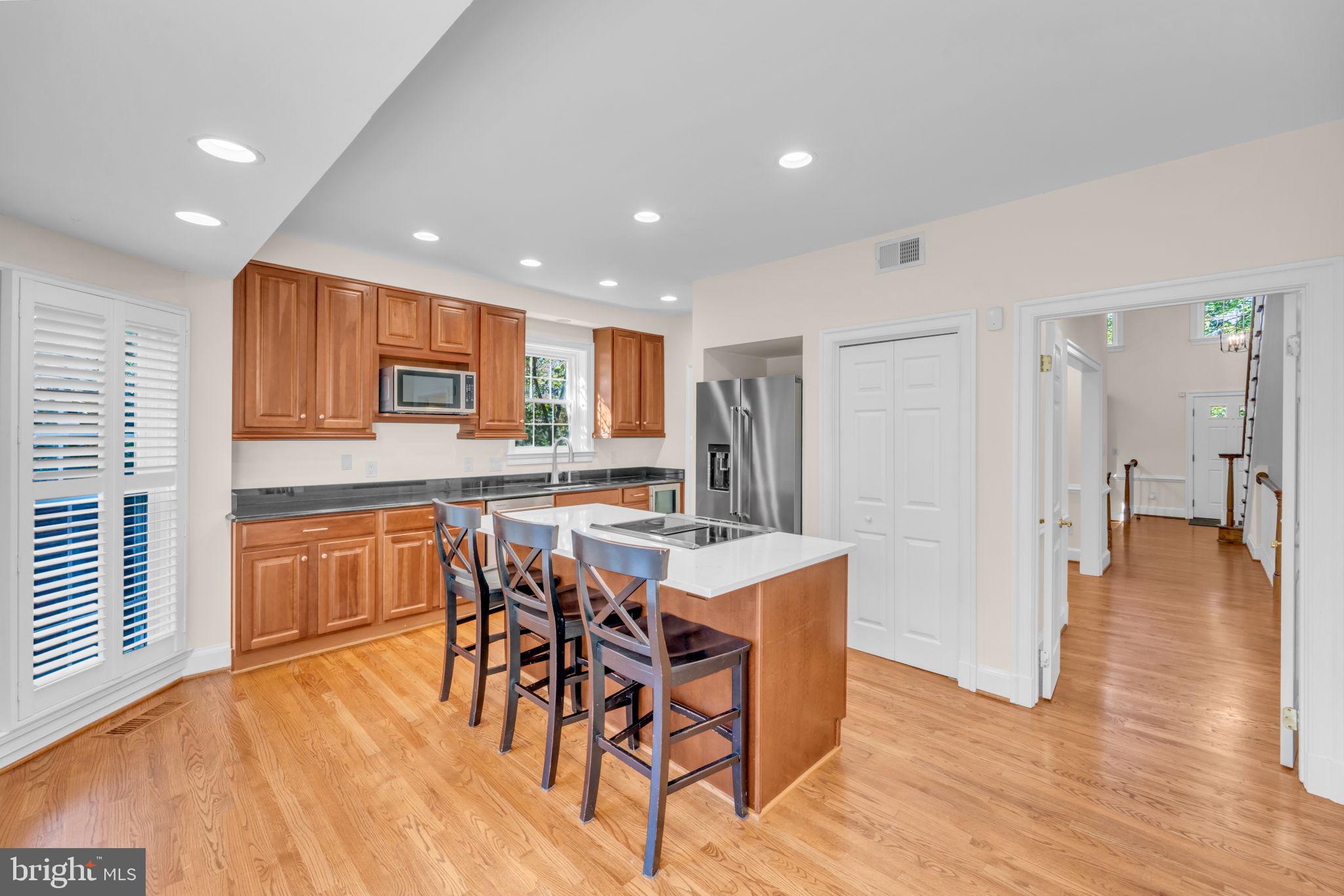 RIVERHILL - Residential