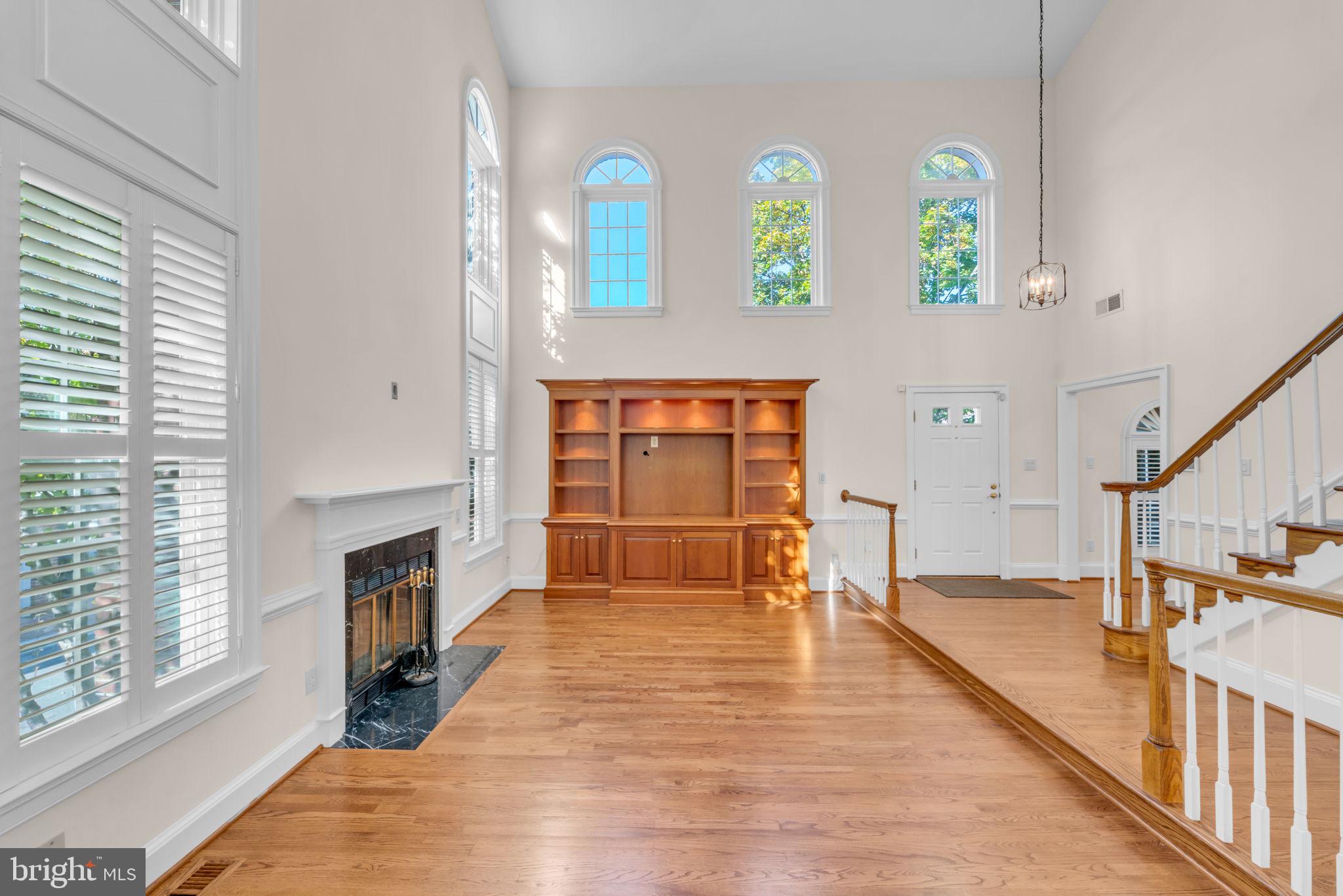 RIVERHILL - Residential