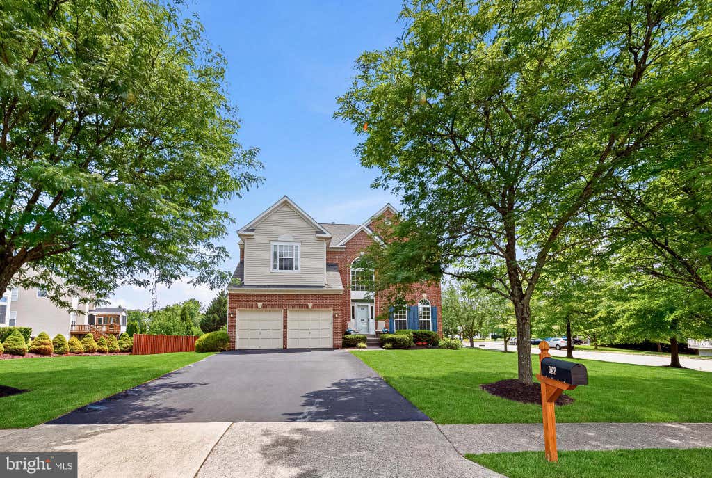 Photo of 602 Shanks Evans Road NE, LEESBURG, VA 20176 (MLS # VALO2129584)