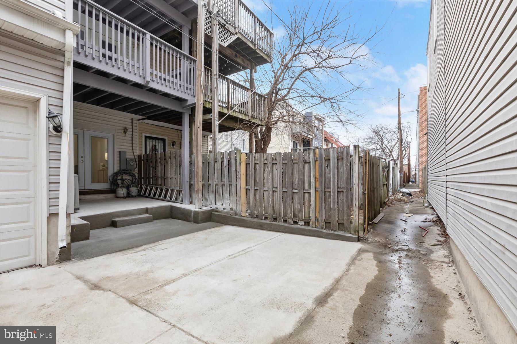 SOUTH BALTIMORE - Residential