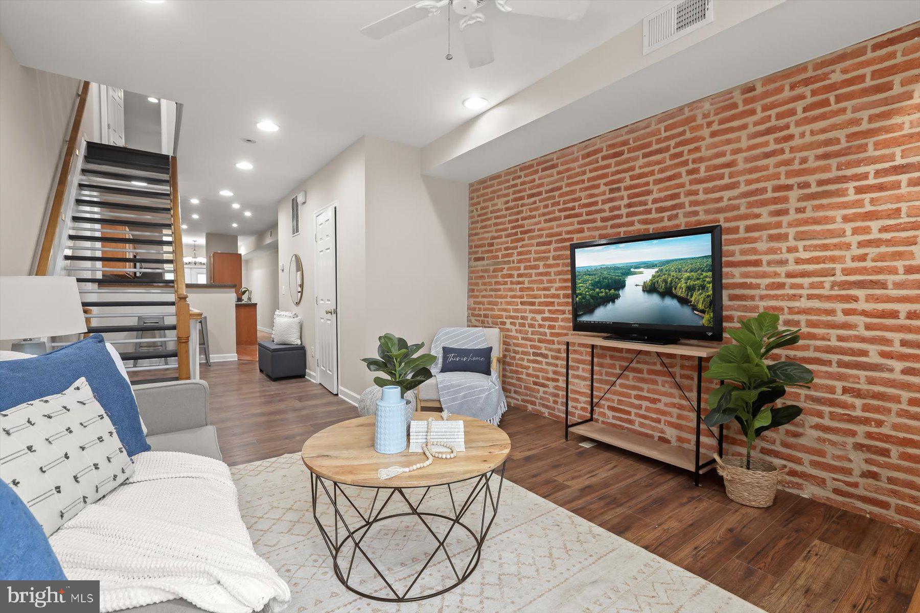 SOUTH BALTIMORE - Residential