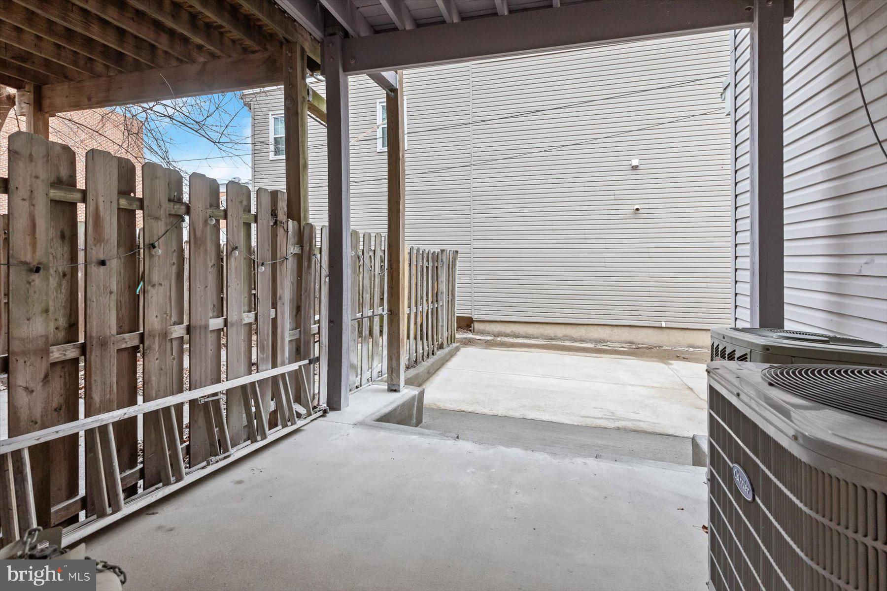 SOUTH BALTIMORE - Residential