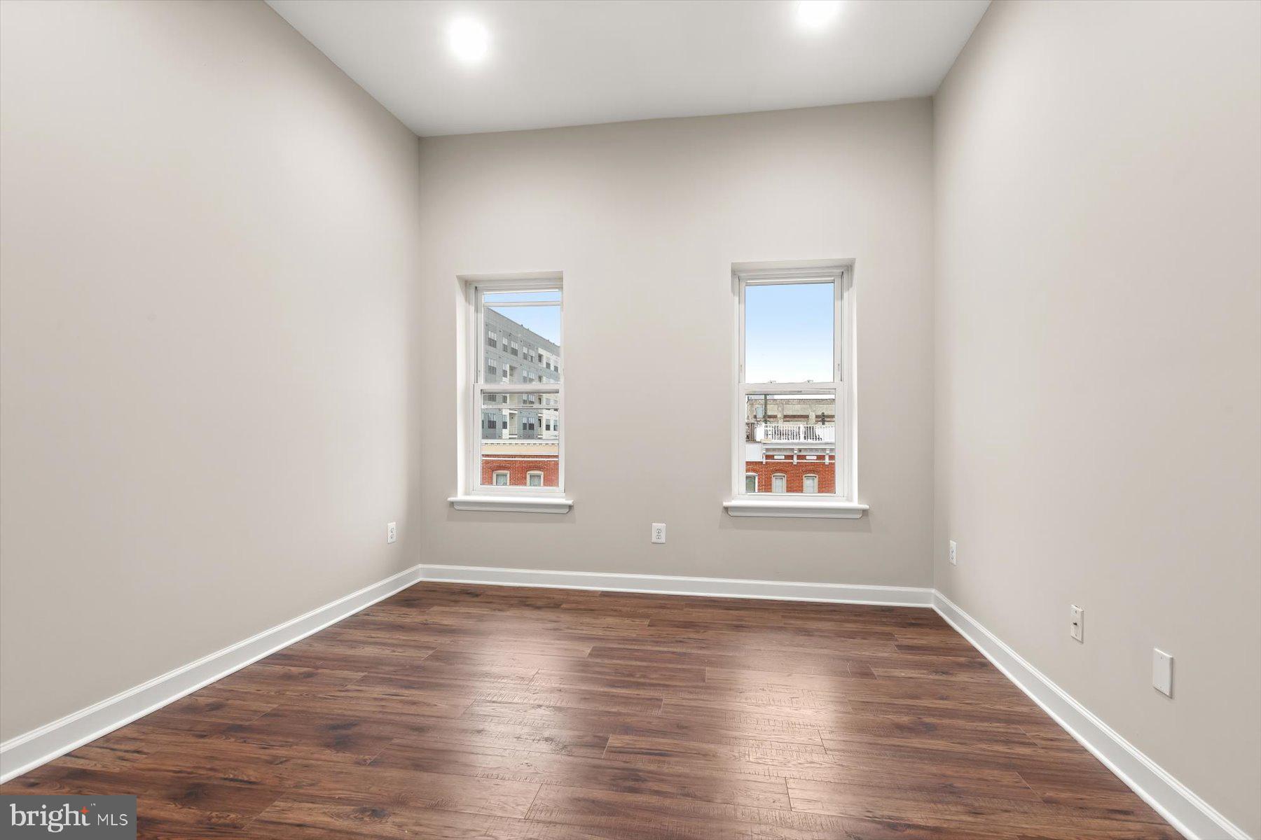 SOUTH BALTIMORE - Residential