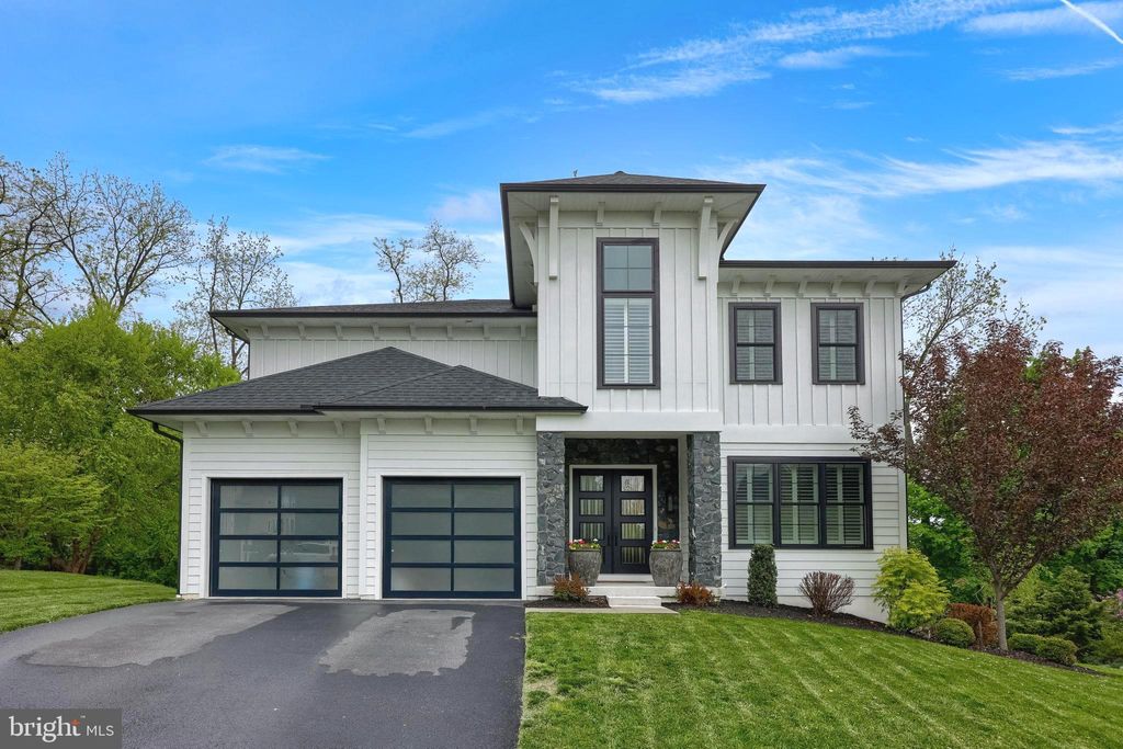 Photo of 379 Spring Haven Drive, LANCASTER, PA 17601 (MLS # PALA2086638)