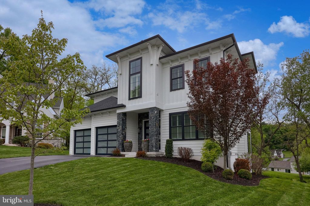 Photo of 379 Spring Haven Drive, LANCASTER, PA 17601 (MLS # PALA2086638)