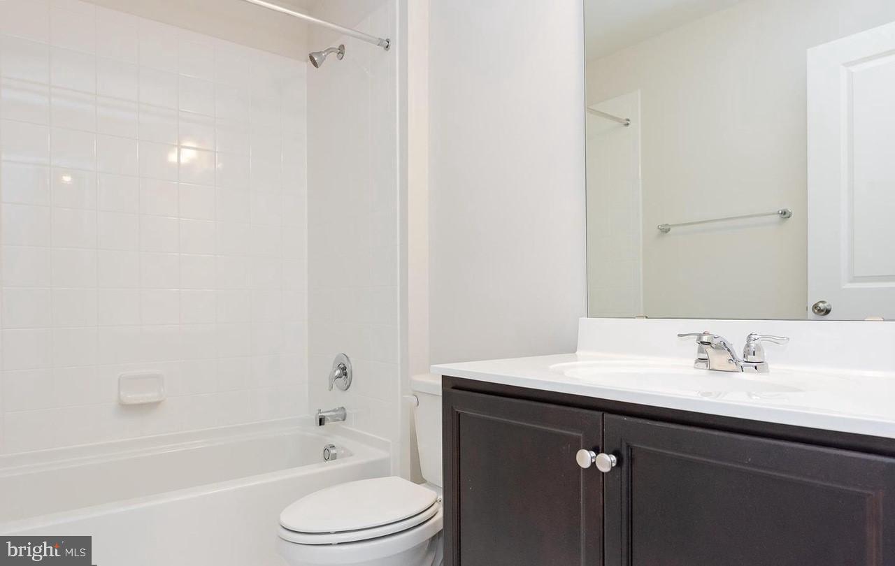 WOODMORE OVERLOOK - Residential