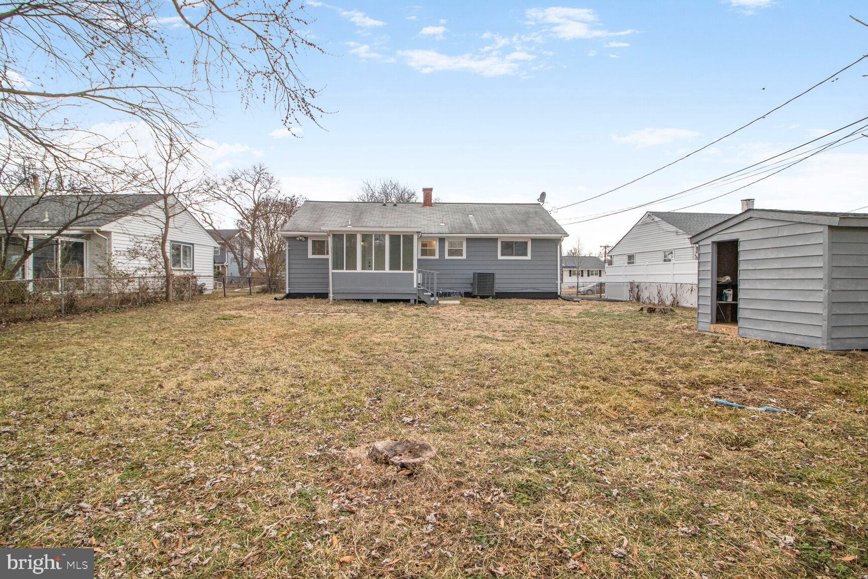 FAIRLAWN - Residential