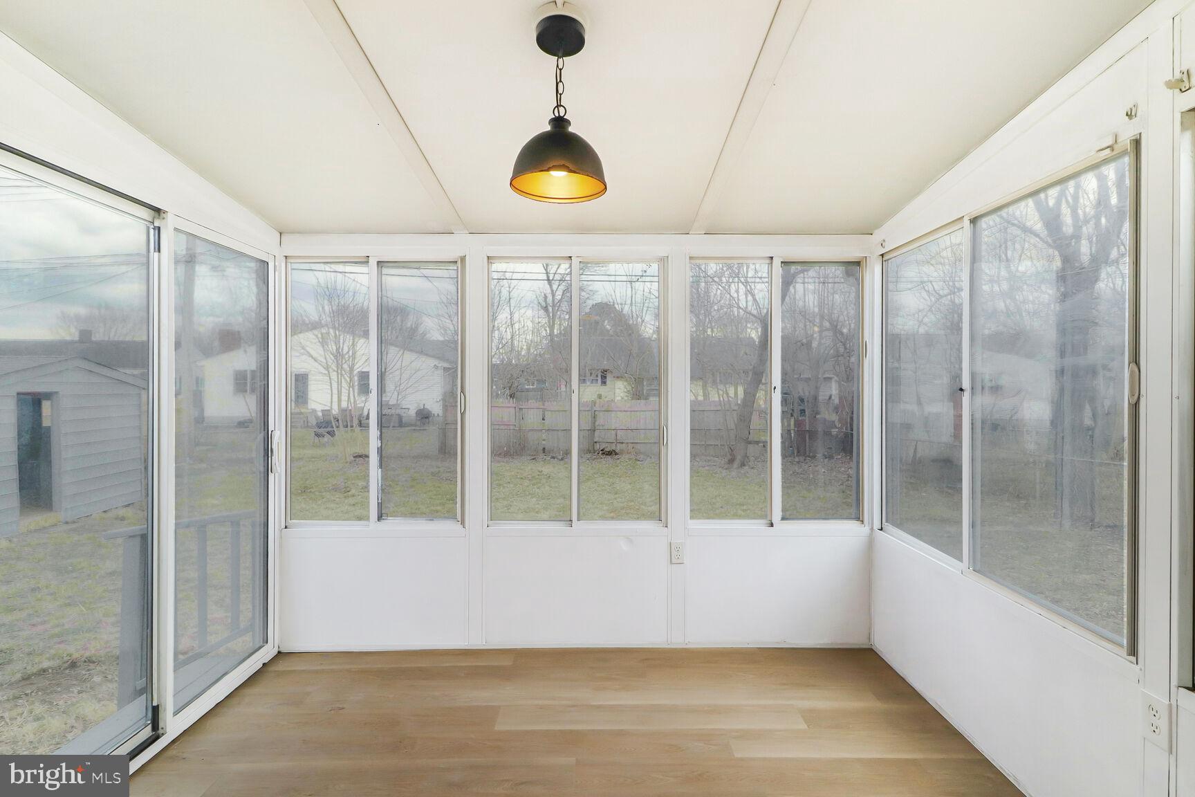 FAIRLAWN - Residential