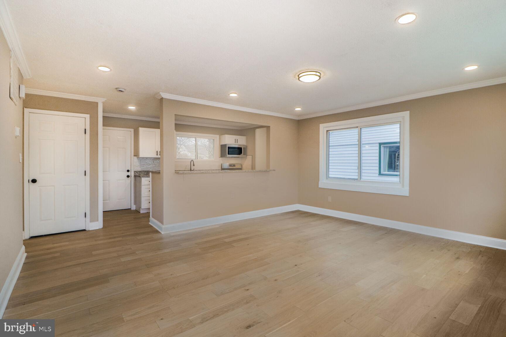 FAIRLAWN - Residential