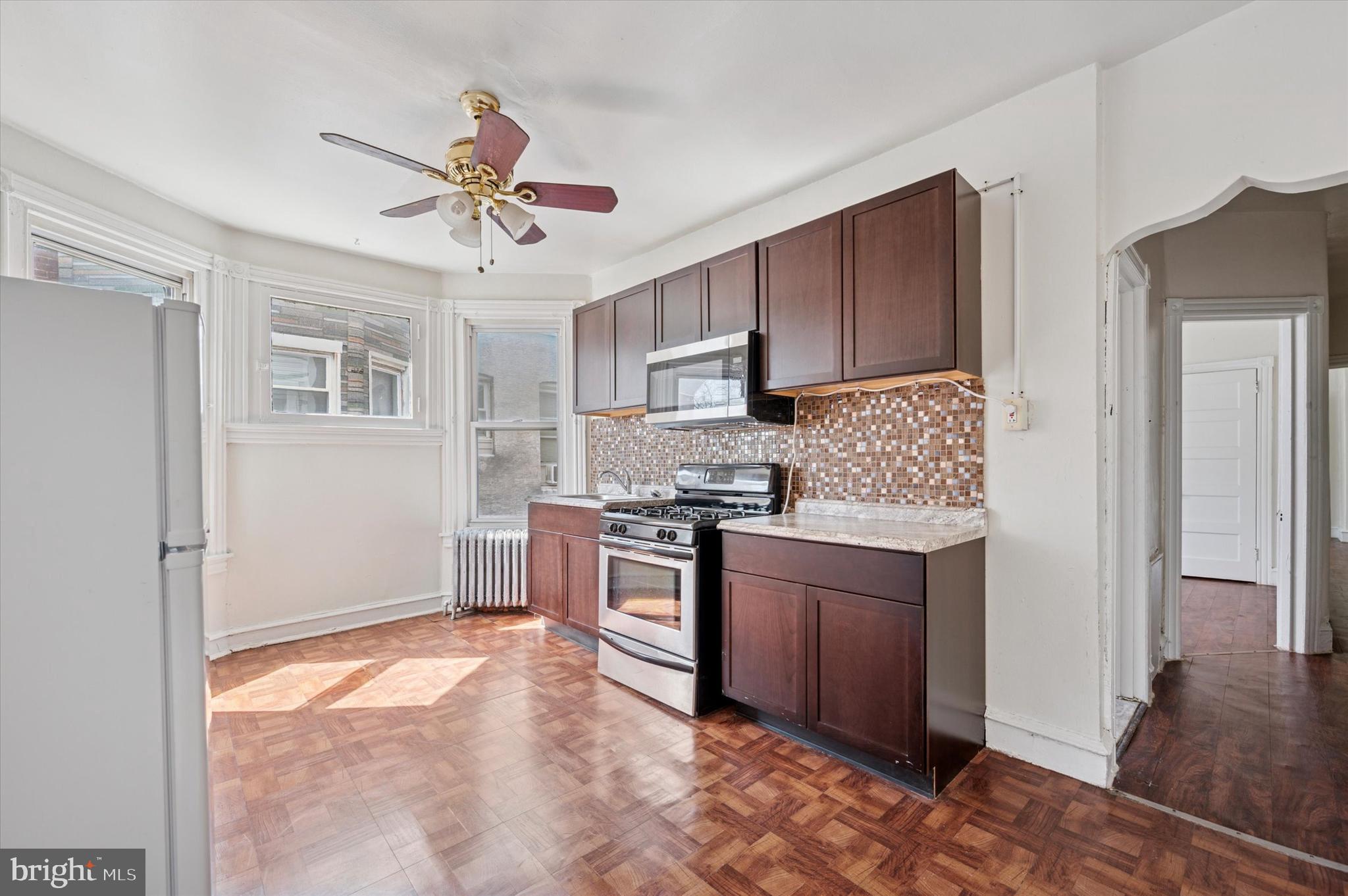 LOGAN - Residential Lease